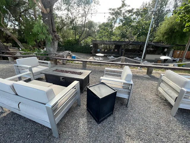 Mountain House Bar & Grill