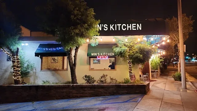 Min's Kitchen