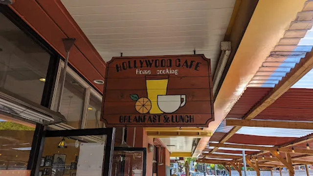 Hollywood Cafe