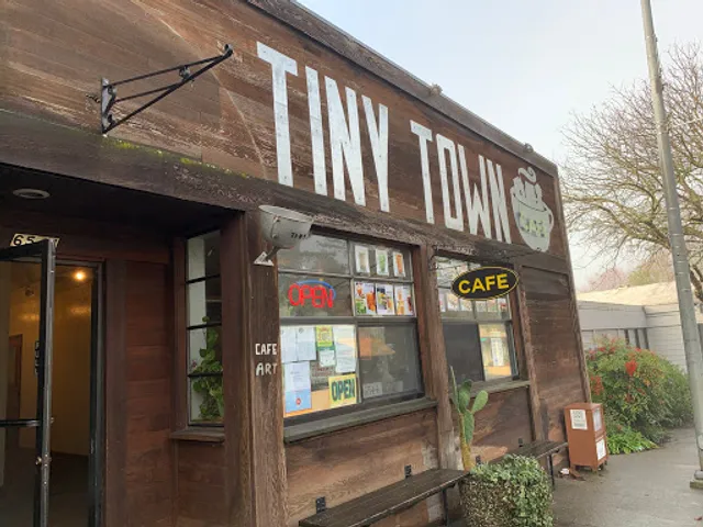 Tiny Town Cafe
