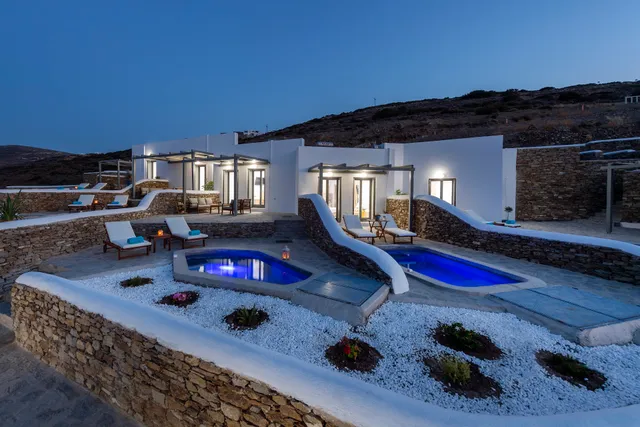 Peters Place - Paros Resort