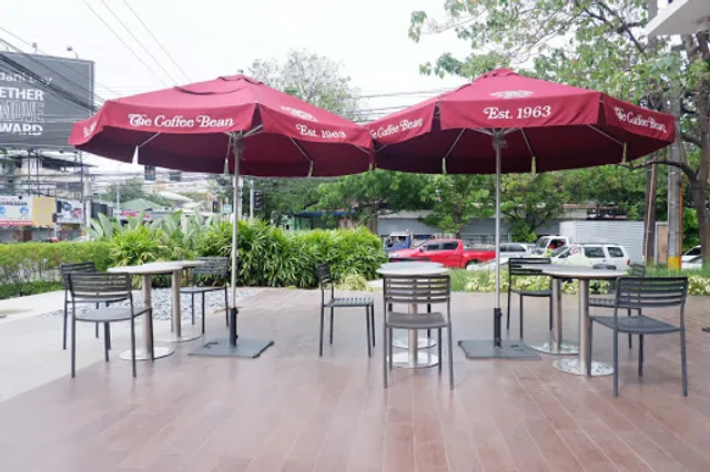 The Coffee Bean & Tea Leaf