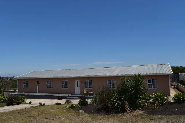 Emfuleni Country House