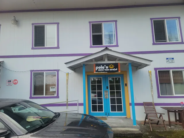 The Pineapple Inn - Permanently Closed