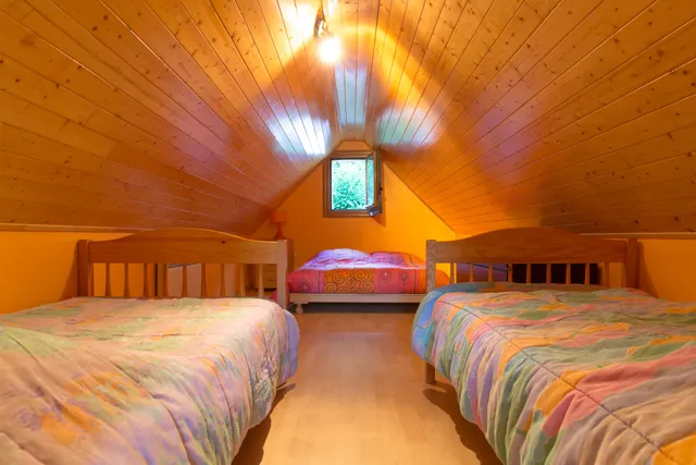 GITE LES HIRONDELLES DU LOURON