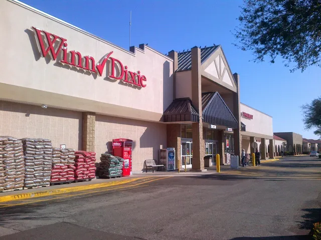 Amelia Plaza Shopping Center