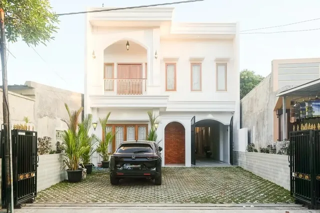 Urbanview Syariah Loji Arum Stasiun Klaten by RedDoorz