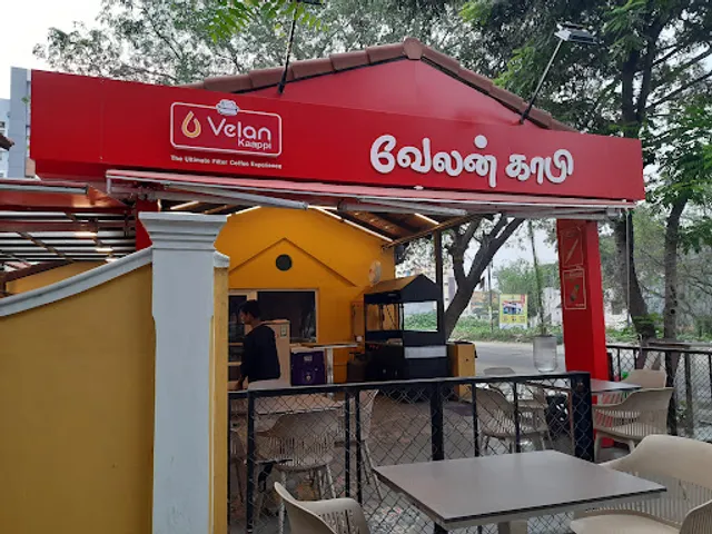 Velan Kaappi & Bakes