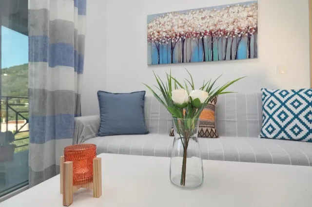 Esperides Aigli Arethousa Apartments