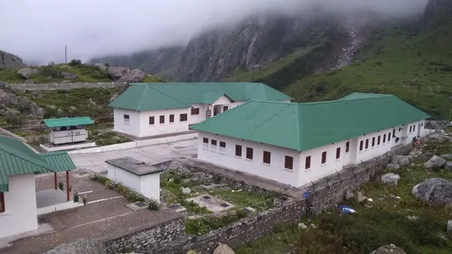 Badrinath Youth Hostel