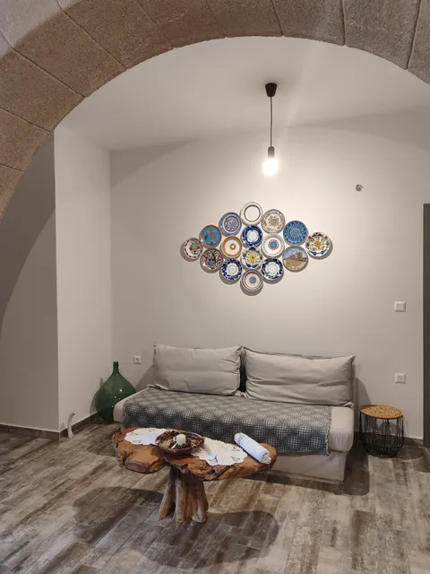 Flora's Traditional House