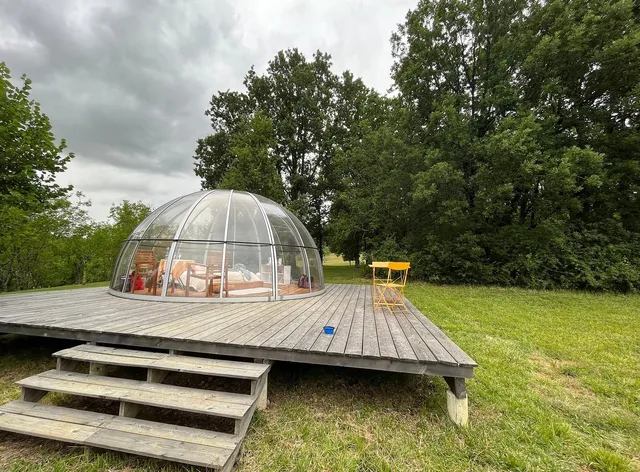 Casa Sana Maison d'hôtes Gite et hébergement insolite écolo proche Périgord dans la campagne Charentaise sud