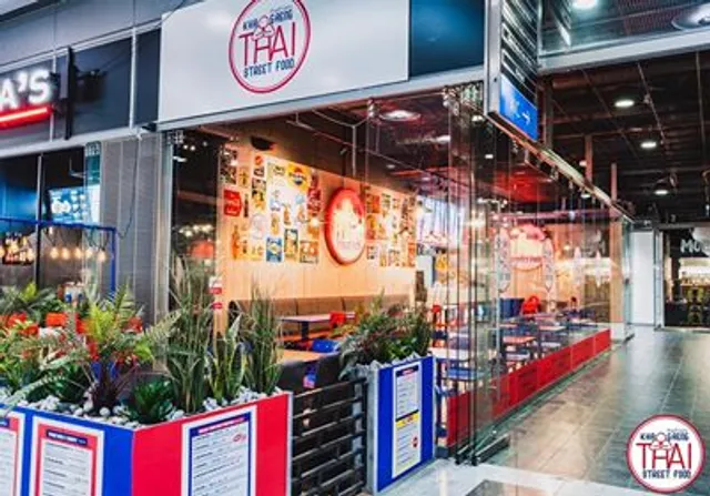 Raan Khao Gaeng Thai Street Food