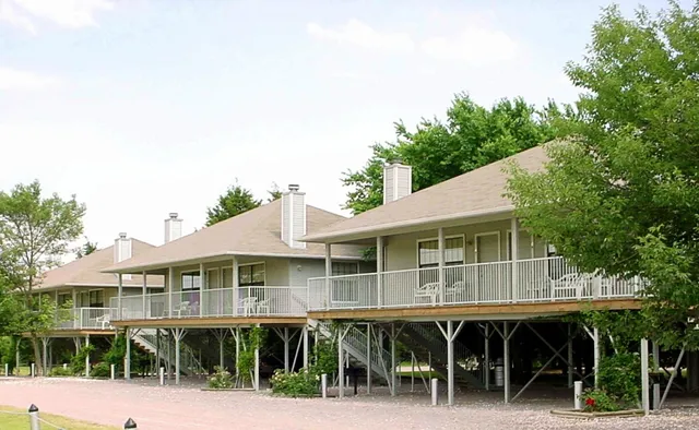 Cedar Mills Marina & Resort