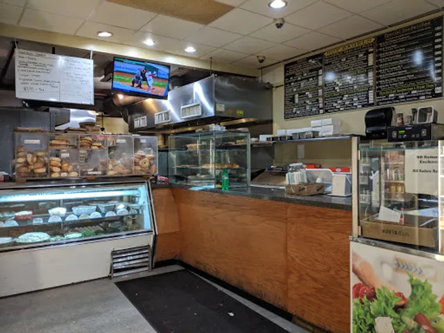 Hot Bagels and Bialys