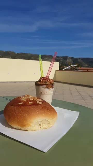 ANNA'S DREAM BED & BREAKFAST