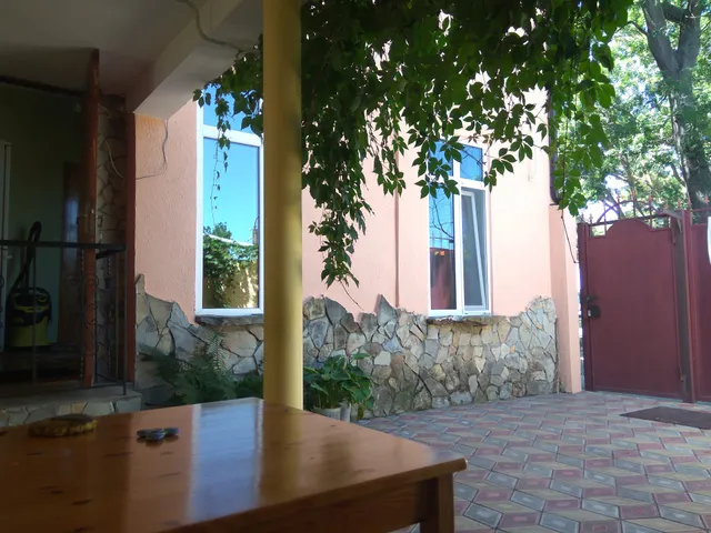Lidiya Guest House