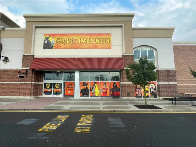 Spirit Halloween