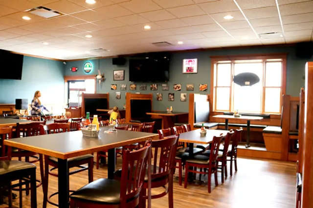 Wildwood Sports Bar & Grill