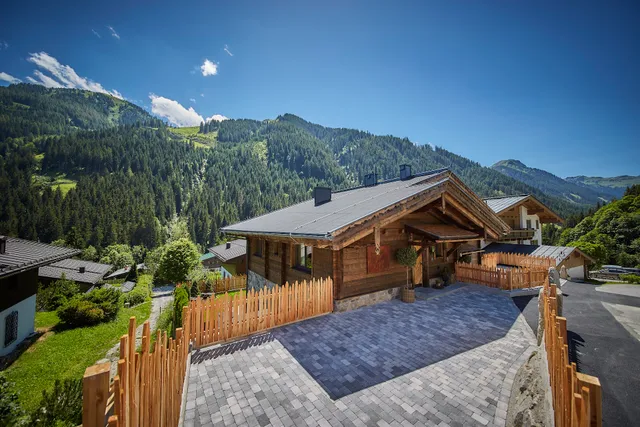 Chalet Dirndl & Buam