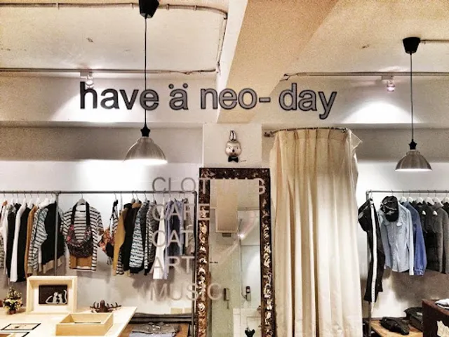 妳有咖啡 neo cafe（每週二固定公休 每個月第二.四周禮拜三公休）最後點餐時間19:00