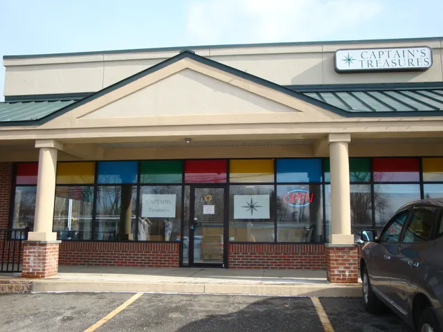 CAPTAIN's Treasures Shop