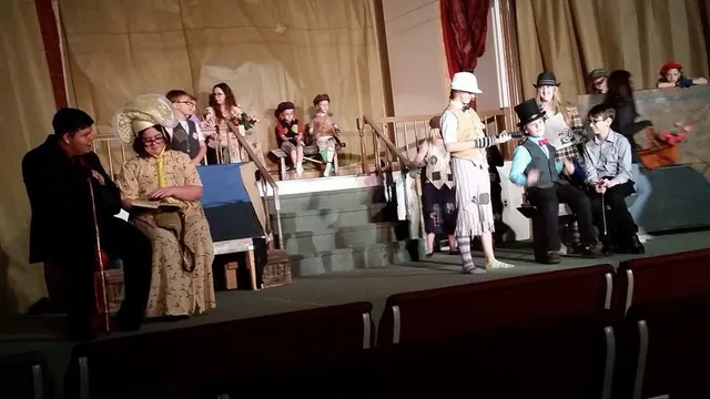 Curtain Call Children's Theatre