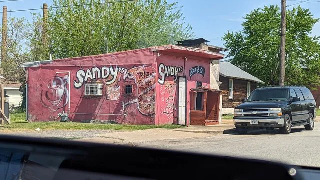 Sandy's Bar B Q
