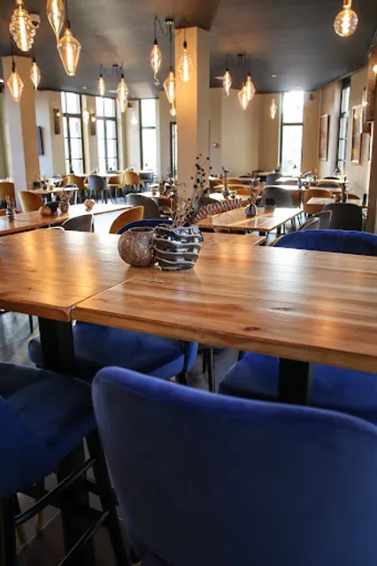 Brasserie - Restaurant de kraanbrug te Mechelen - Boot terras Mediterraanse Keuken - Feestzaal voor grote groepen