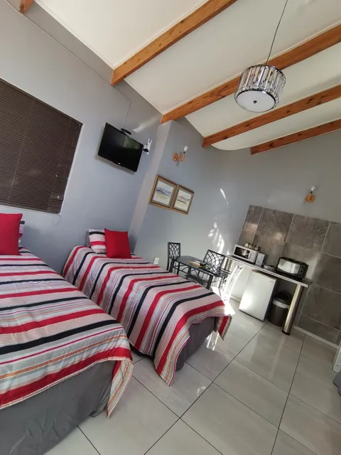 Boer & Brit Self Catering Guesthouse