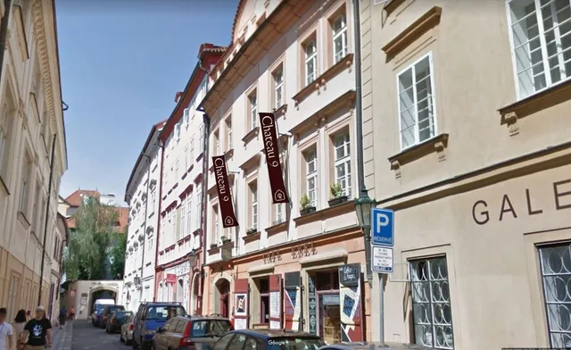 Chateau 9 Apartments by Adrez