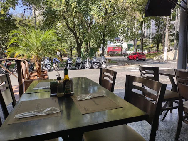 Rango's Bar & Restaurante