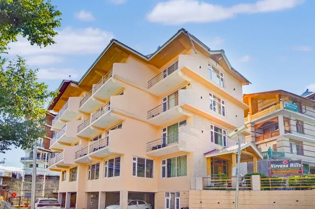 Hotel Nirvana Hills Manali