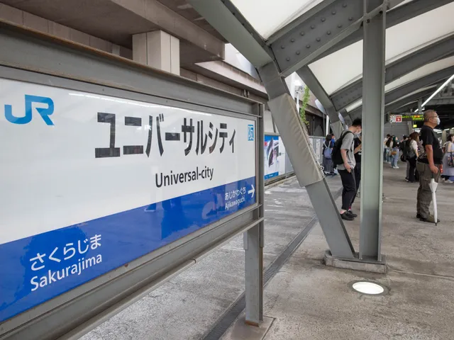 Universal-City Station