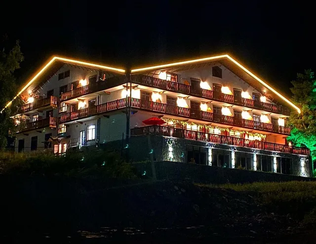 FLORA boutique-hotel