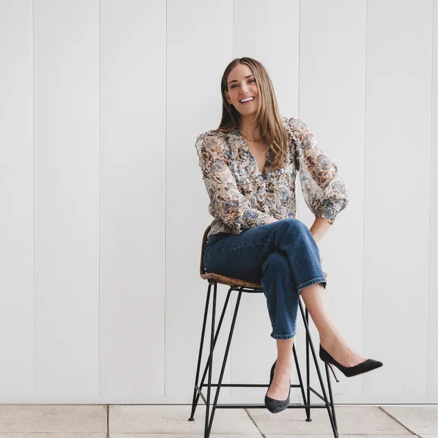 Darien College Admissions Consulting & Essay Coaching w Kate Stone