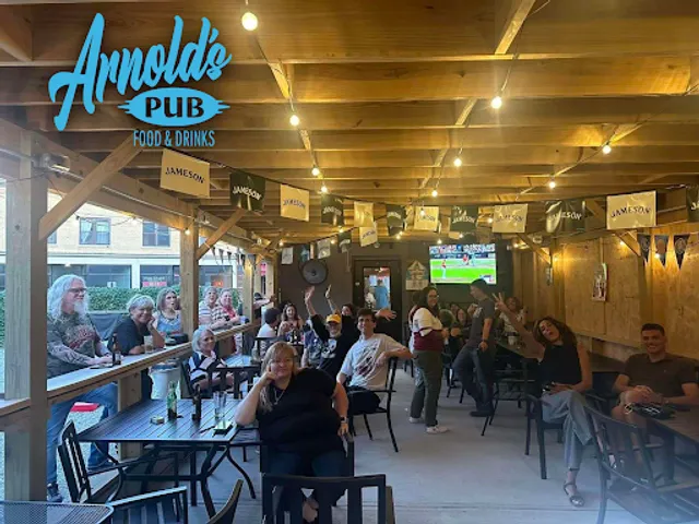 Arnold's Pub