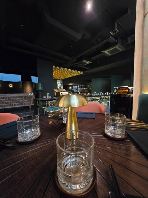 VAULT | Modern Asian Restaurant