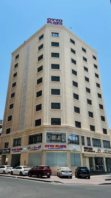 Oyyo Plaza Hotel Apartment