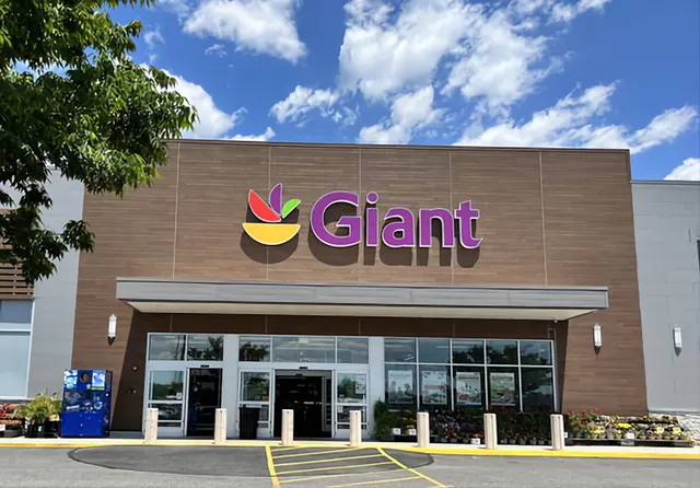 Giant Pharmacy