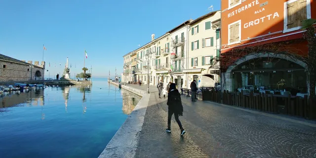 Residenza Corsocangrande 25