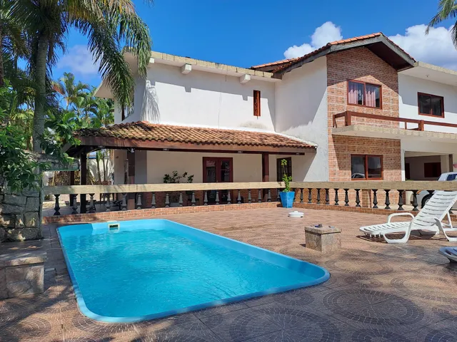 Casarão Pertinho da Praia