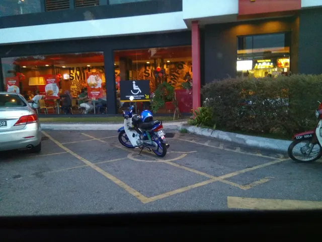 McDonald's Temerloh DT