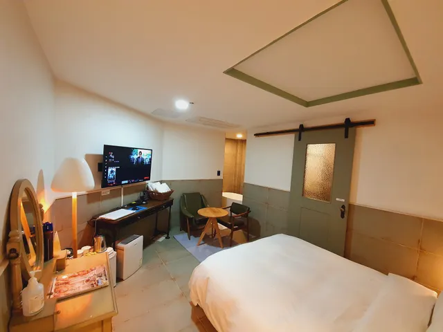 Chungju Cream Drive-in