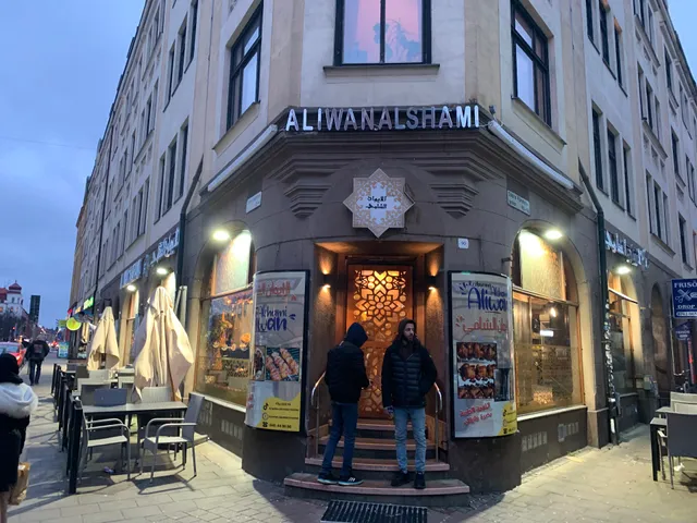 Aliwan Alshami Restaurang