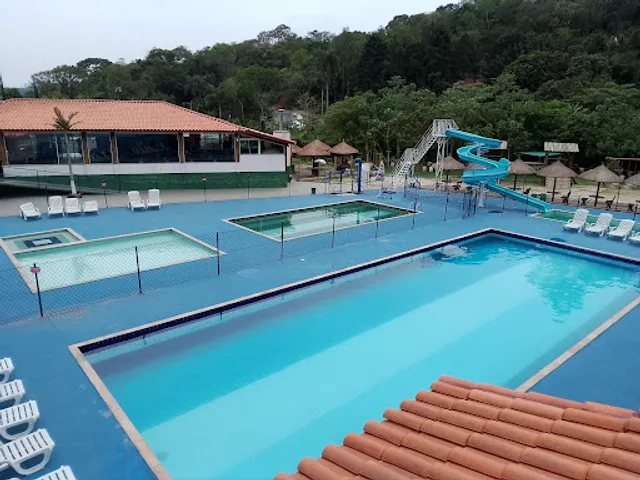 Clube e Pesqueiro JI