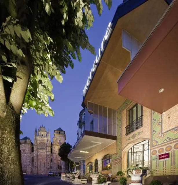Hôtel Mercure Rodez Cathédrale