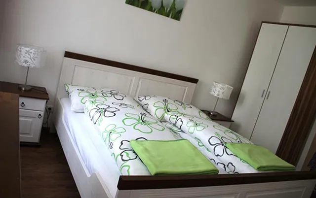 Ischl Rooms | Sabine Kroiss