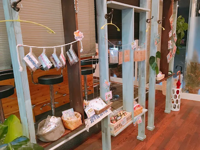 ビストロ&バー チコリ