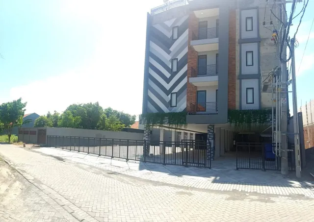 Djuragan Kamar Gunung Anyar Surabaya